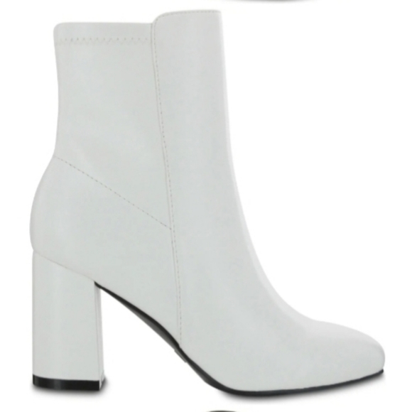 MIA Kymi Block Heel Bootie - Picture 6 of 10